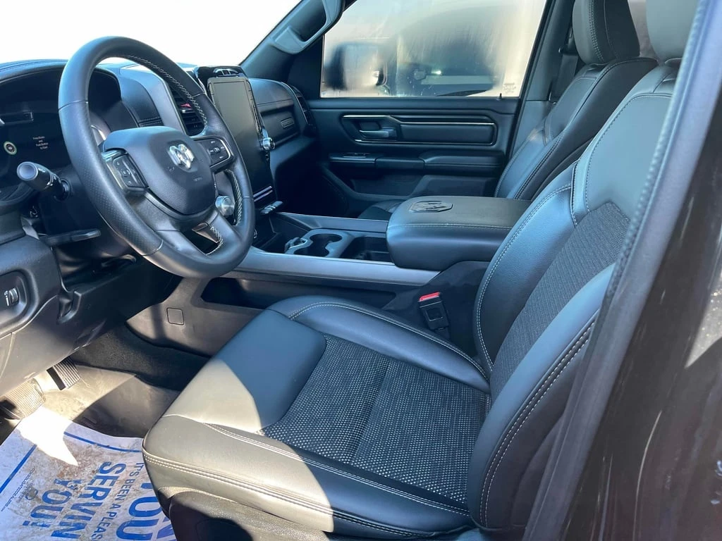 Dodge RAM 1500 * Sport * CARFAX * ���������������� * �������� | Mobile.bg � ����������� 5