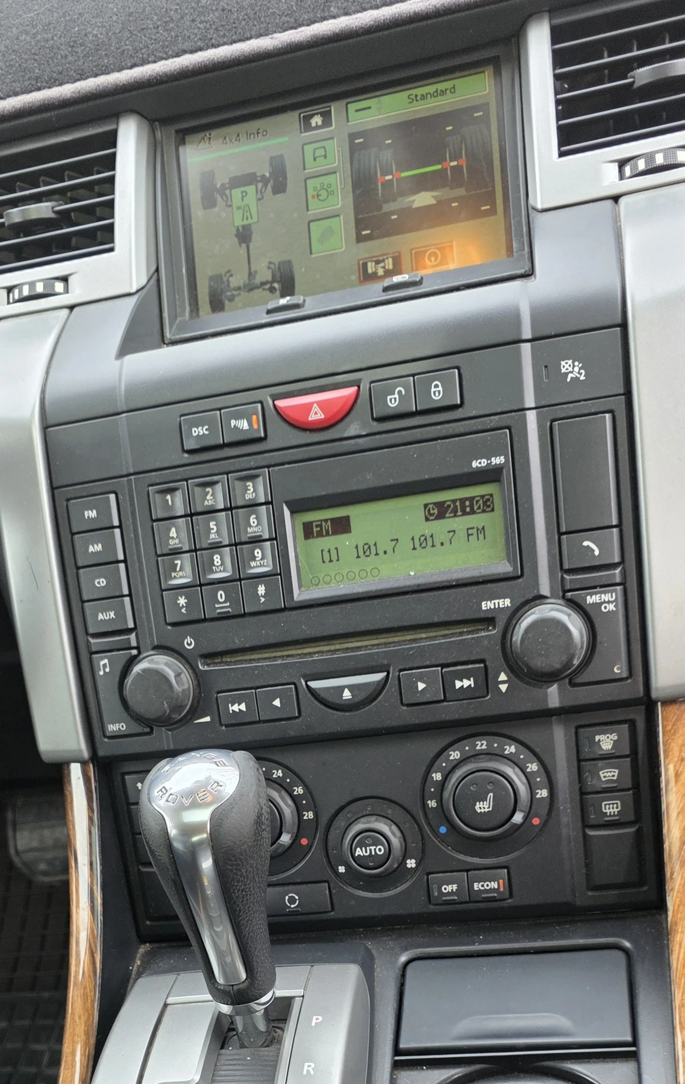 Land Rover Range Rover Sport 3.6TDV8, снимка 13 - Автомобили и джипове - 53755374