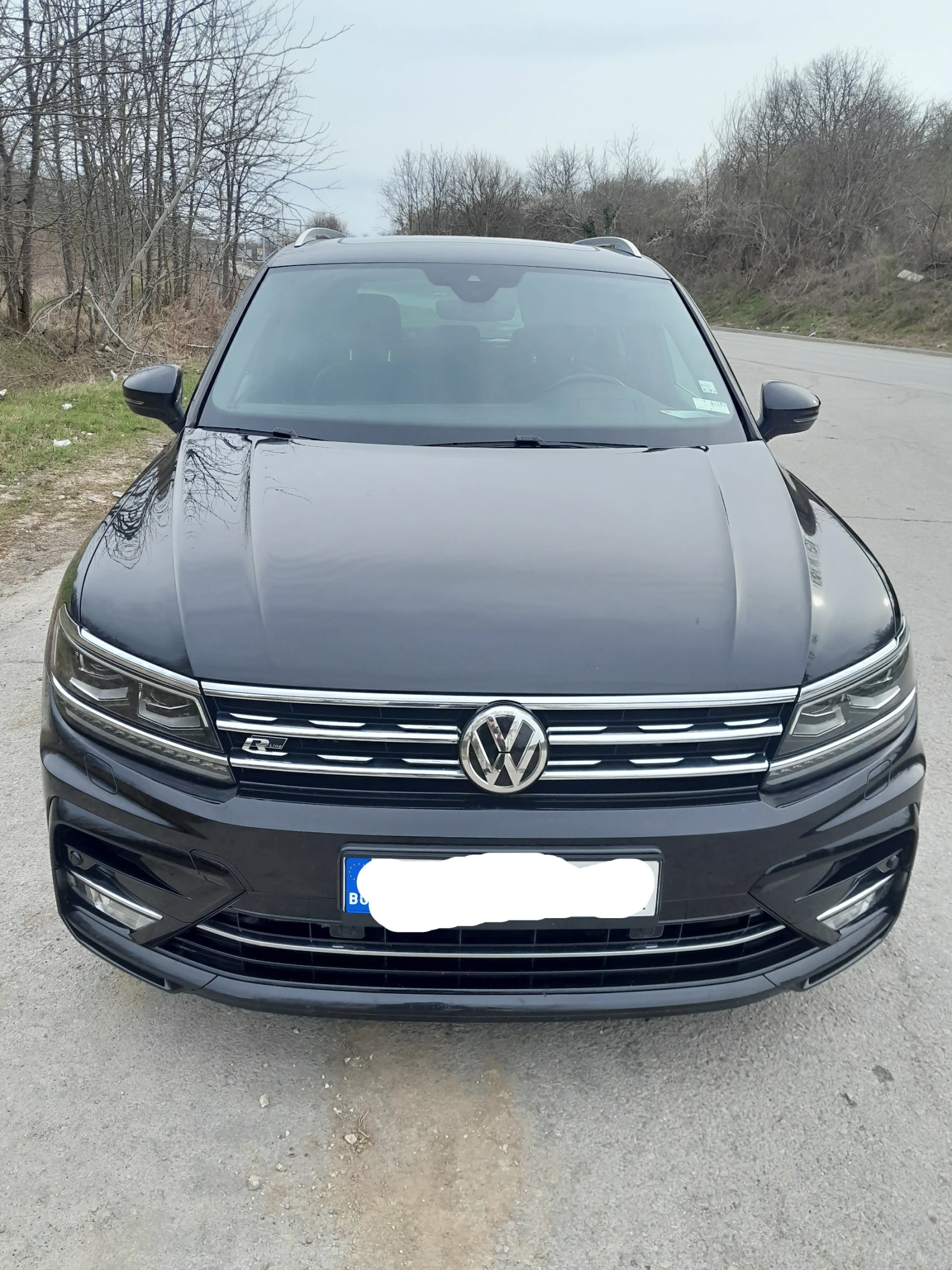 VW Tiguan R-line, снимка 4 - Автомобили и джипове - 54096212