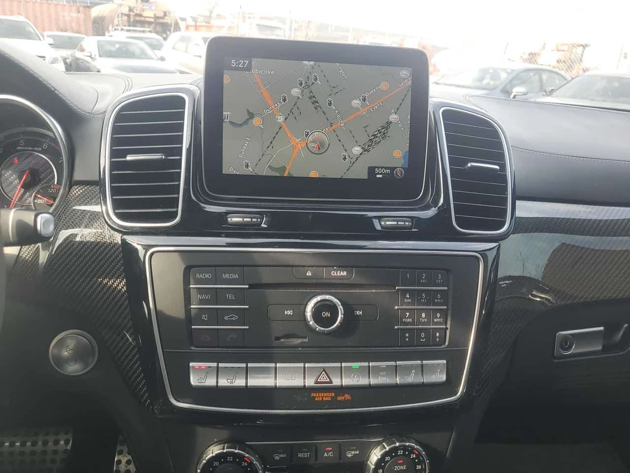 Mercedes-Benz GLE 63 S AMG * CARFAX * 360 * ОБДУХВАНЕ * NAVI, снимка 9 - Автомобили и джипове - 54460385