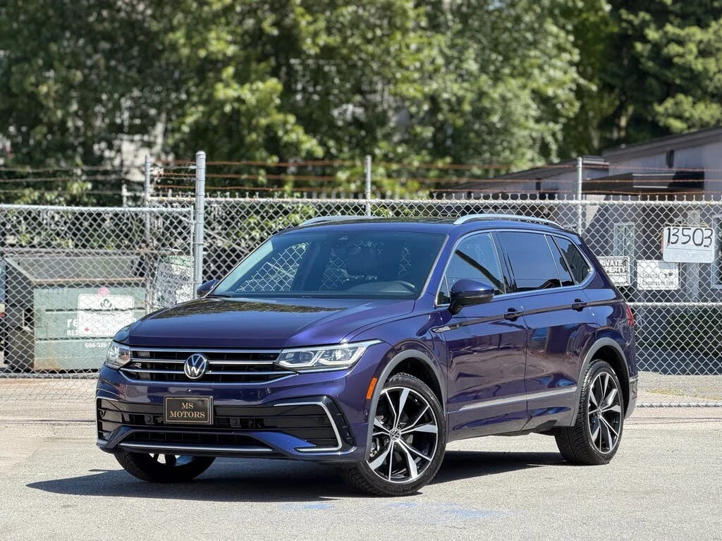 VW Tiguan HIGHLINE* R-LINE* 4MOTION* ПАНО* КАМЕРИ* 