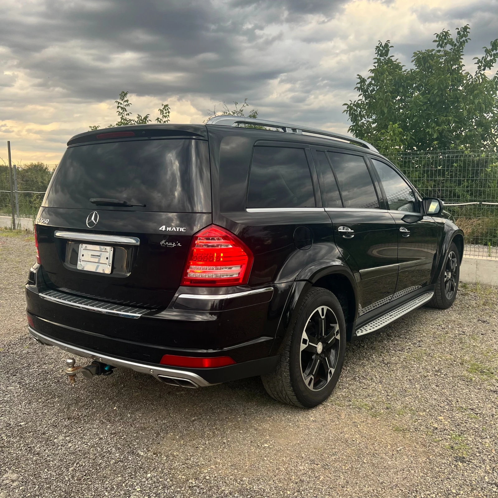 Mercedes-Benz GL 550 AMG, снимка 5 - Автомобили и джипове - 55411114