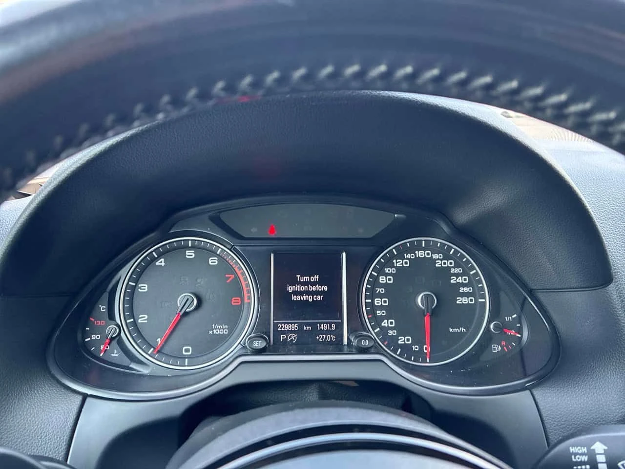 Audi Q5 * 3.0T TECHNIK * CARFAX * БЕЗ ПЪРВОНАЧАЛНА ВНОСКА, снимка 10 - Автомобили и джипове - 55446548