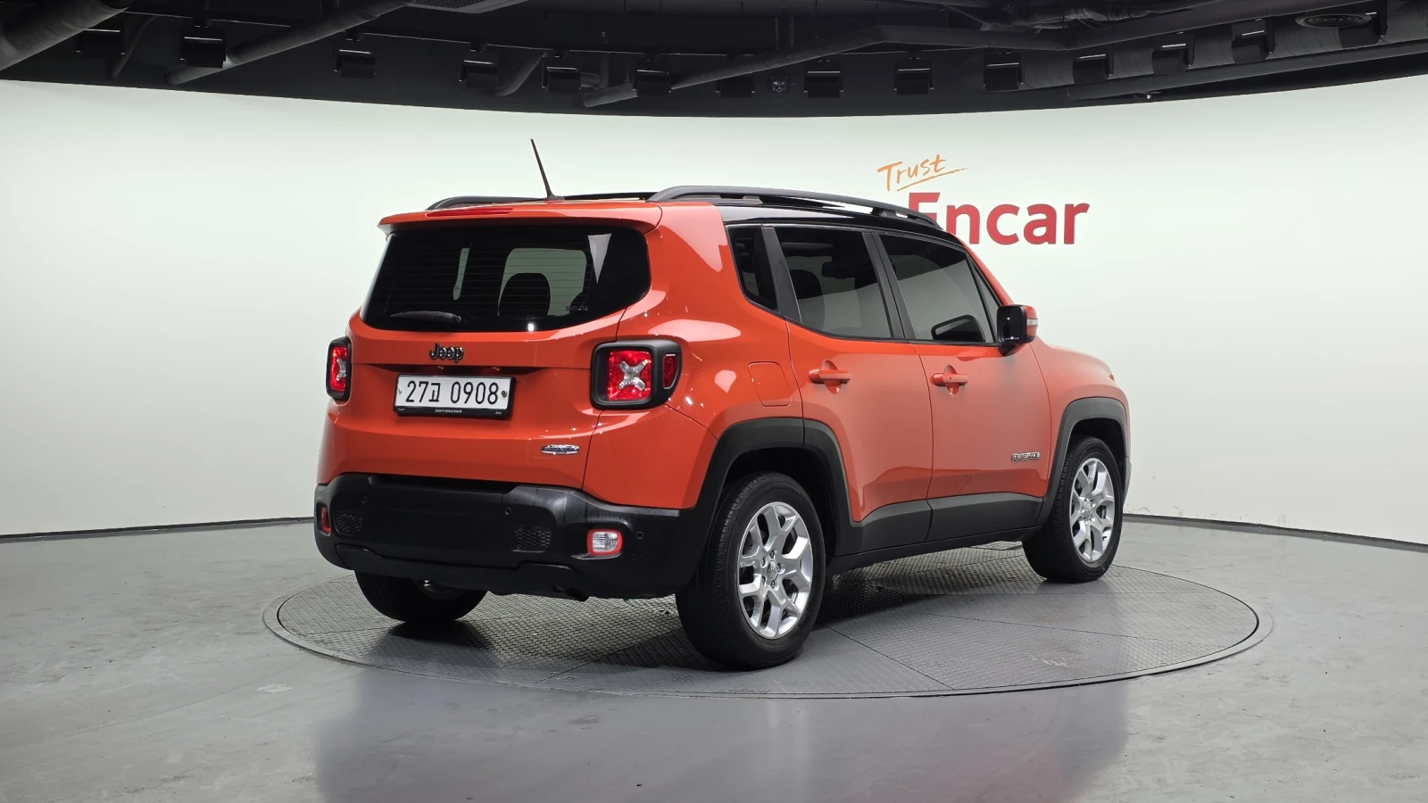 Jeep Renegade 2.4* ПОДГРЕВ ВОЛАН* ЛЮК* КРАЙНА ЦЕНА, снимка 2 - Автомобили и джипове - 55496116