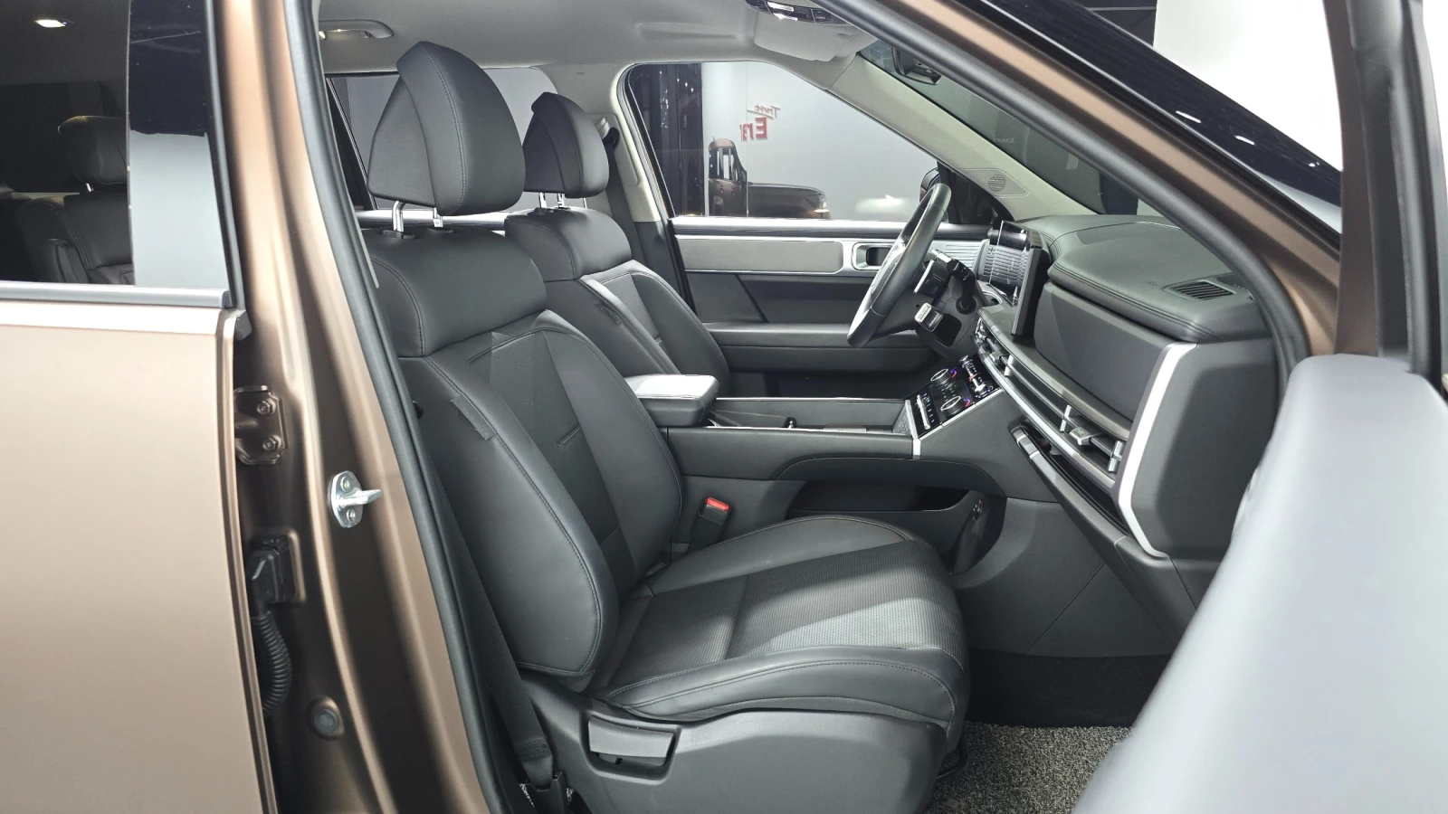 Hyundai Santa fe 2.5T 2WD, снимка 9 - Автомобили и джипове - 56081818