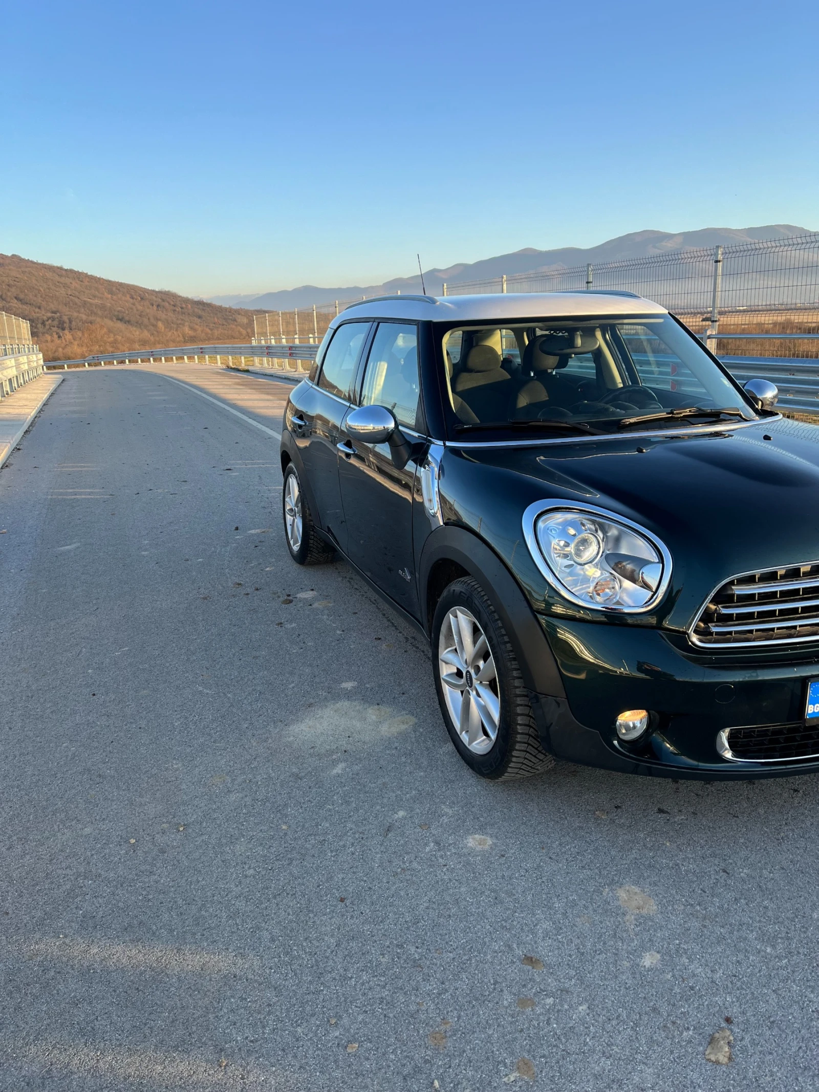 Mini Countryman COOPER D ALL4, снимка 3 - Автомобили и джипове - 56111748