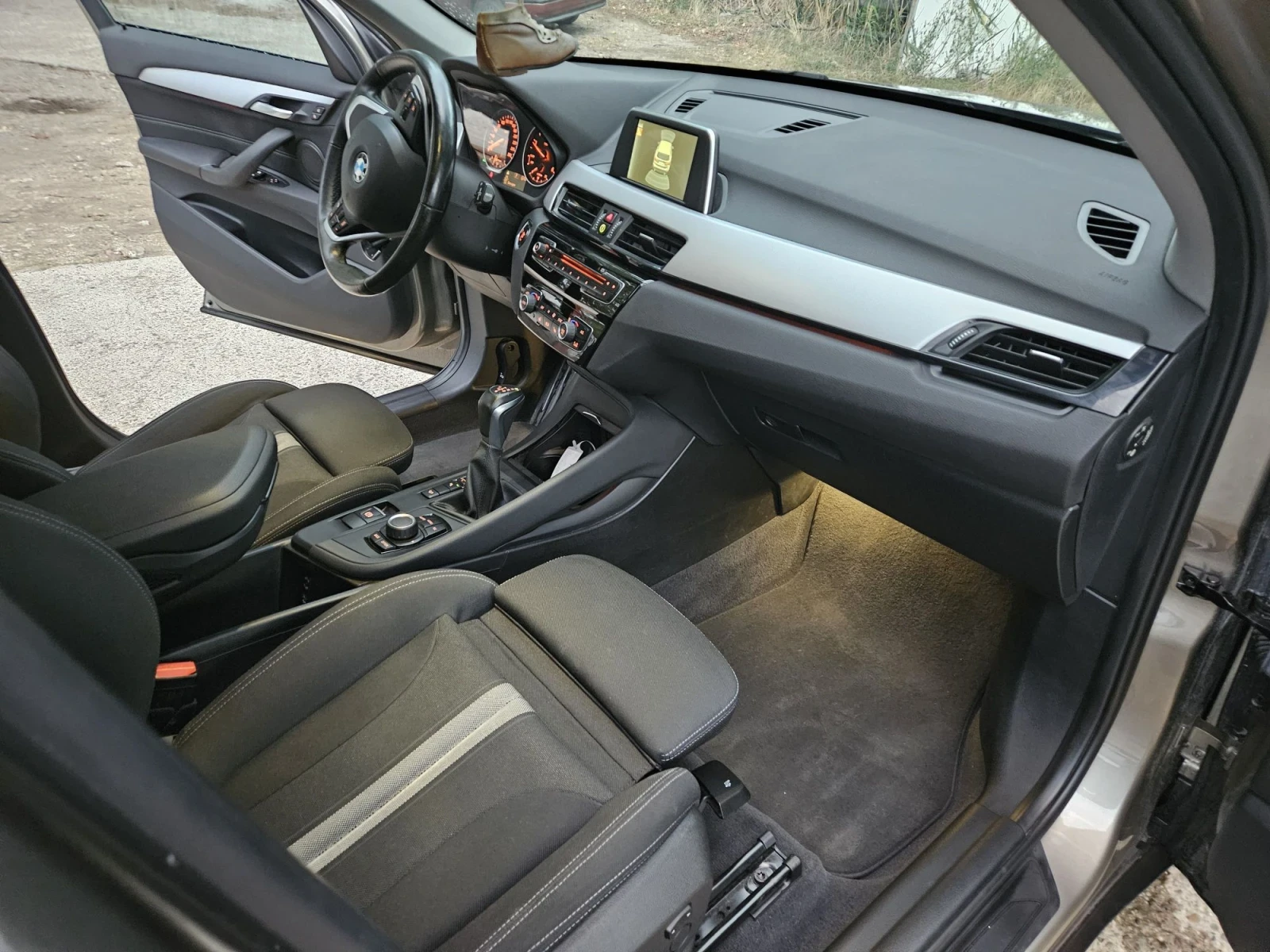 BMW X1, снимка 9 - Автомобили и джипове - 56436952