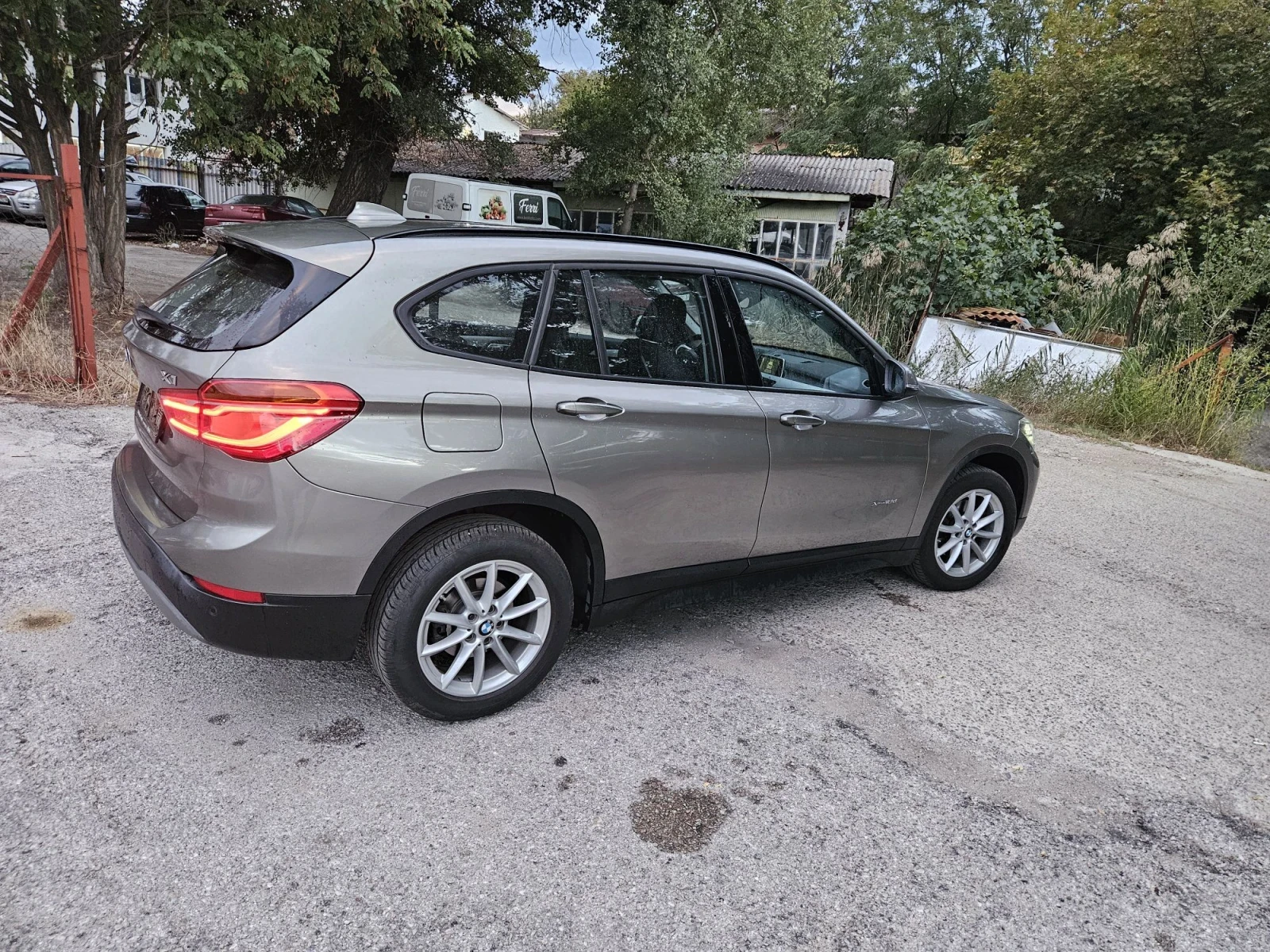 BMW X1, снимка 4 - Автомобили и джипове - 56436952