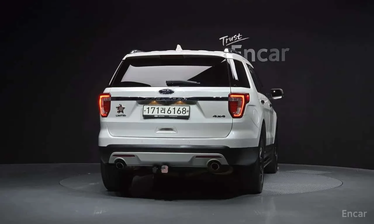 Ford Explorer * 2.3 Limited 4WD * , снимка 4 - Автомобили и джипове - 56598800