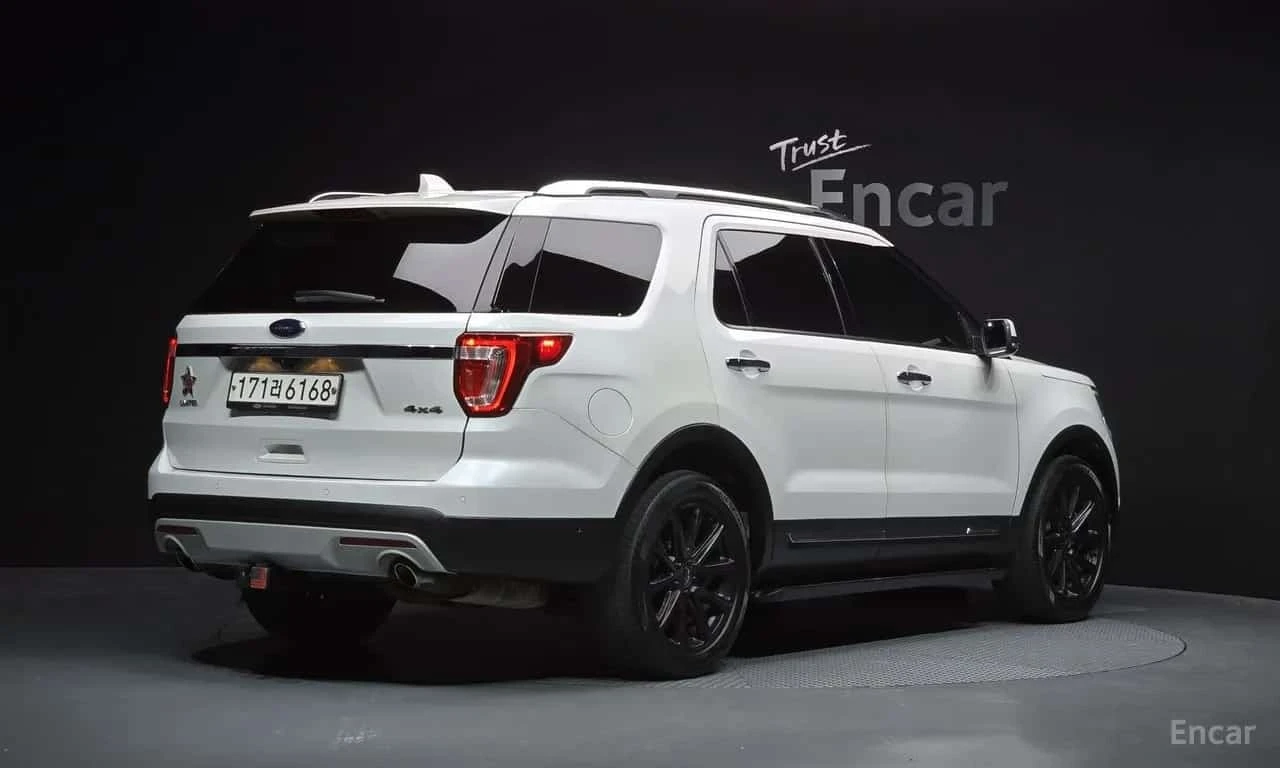 Ford Explorer * 2.3 Limited 4WD * , снимка 2 - Автомобили и джипове - 56598800