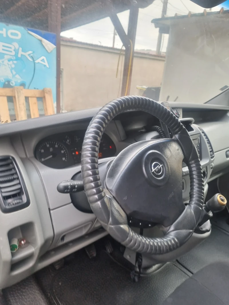 Opel Vivaro Хладилен, снимка 3 - Бусове и автобуси - 48247050