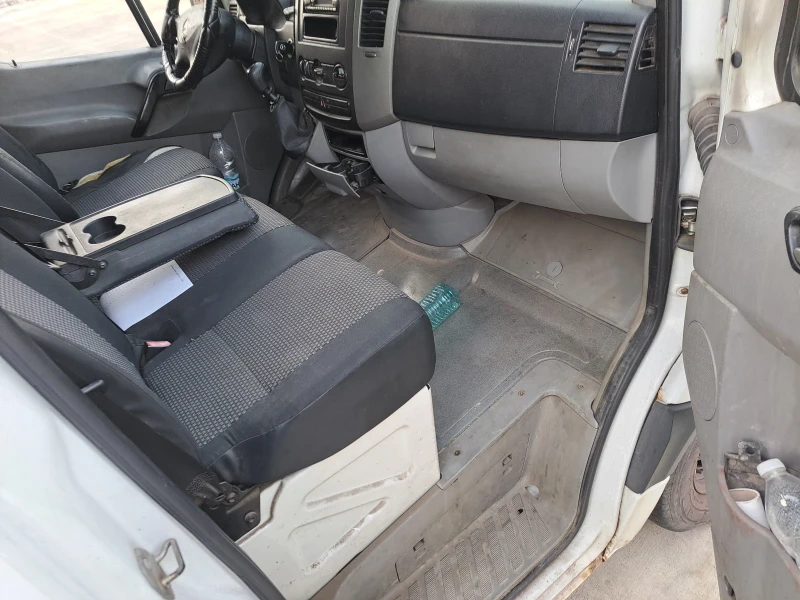 Mercedes-Benz 313, снимка 3 - Бусове и автобуси - 53034958