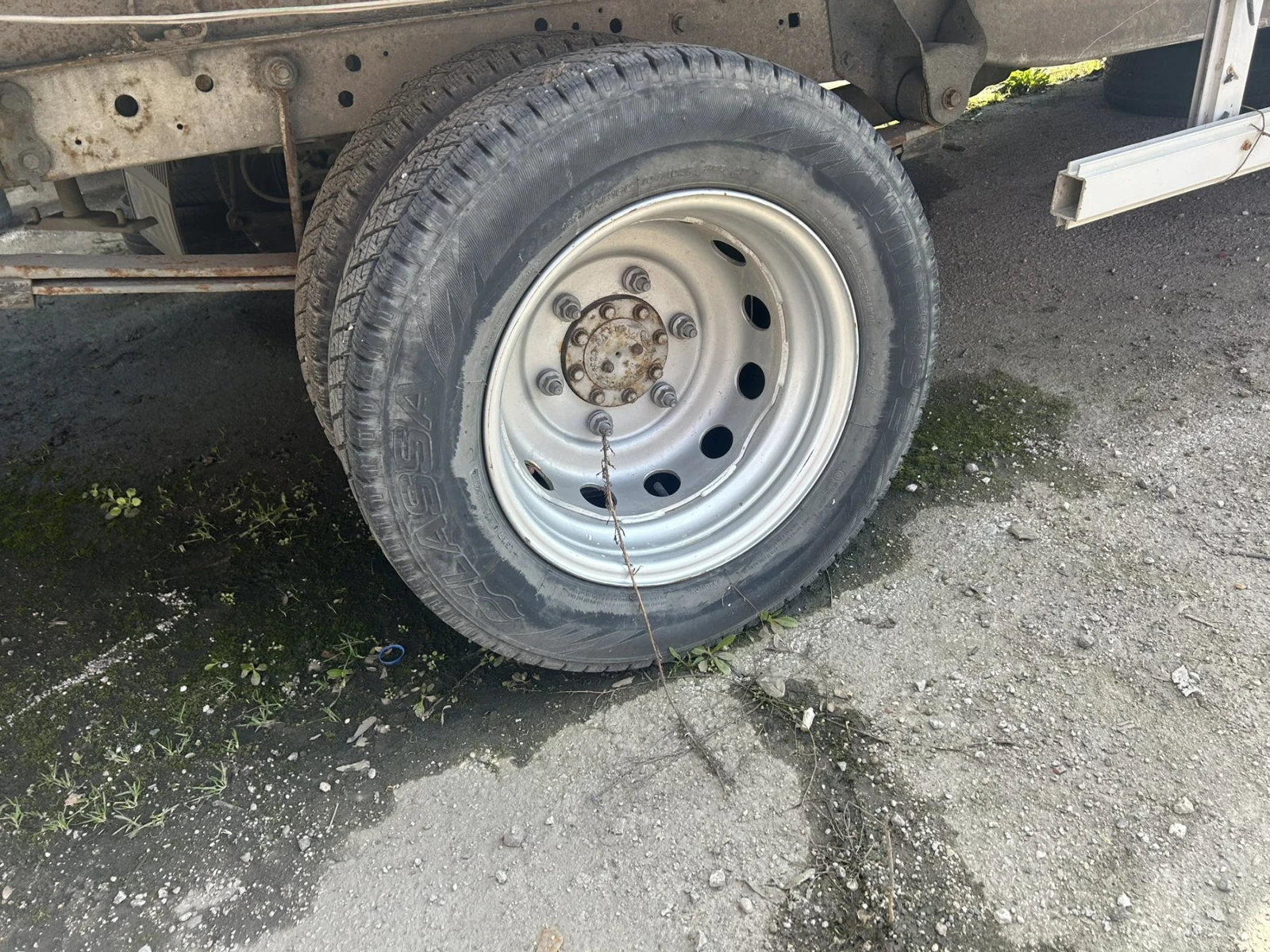 Ford Transit 2.4 TDCI - изображение 5