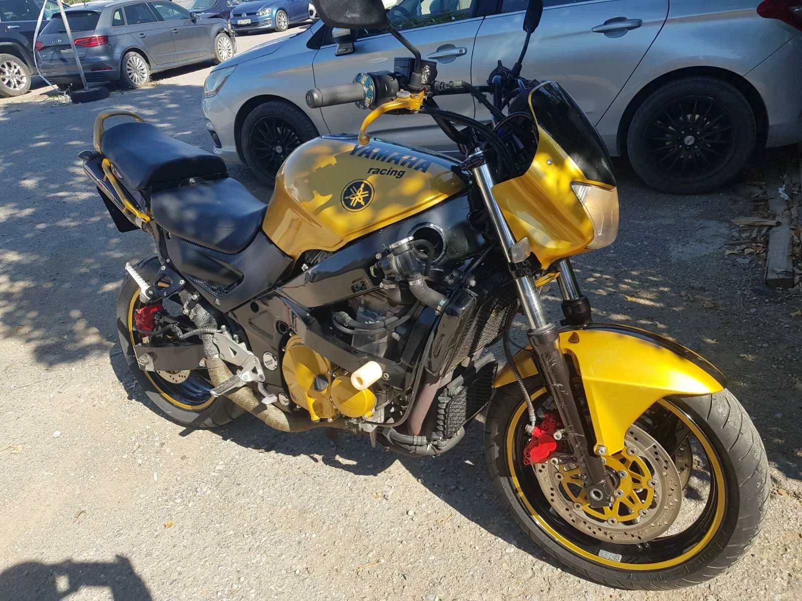 Yamaha Fzr 600
