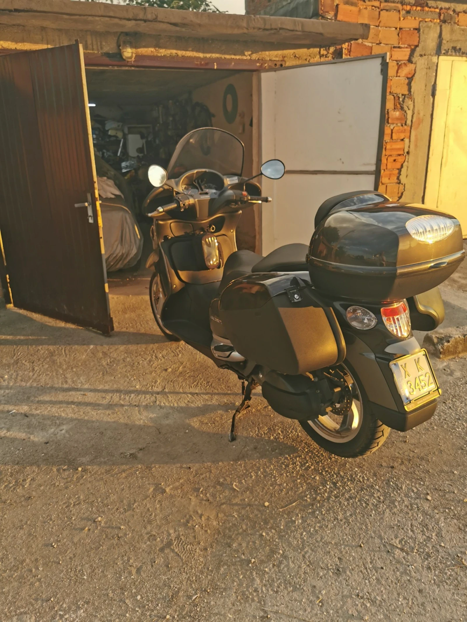 Aprilia Scarabeo Макси скутер, снимка 9 - Мотоциклети и мототехника - 55422754
