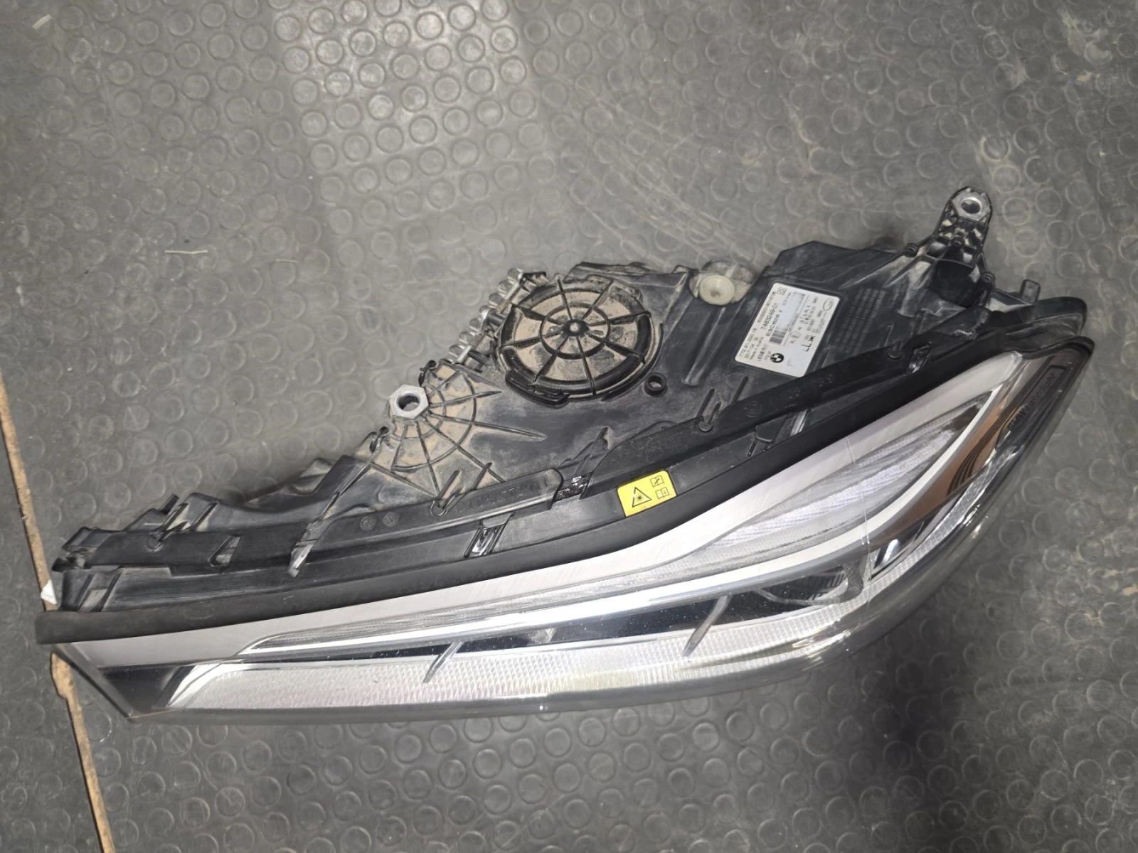  Laser Light   BMW 730D G11   | Mobile.bg   2