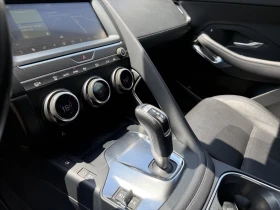 Jaguar E-pace 2.0d AWD, снимка 13