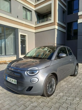 Fiat 500 e 9600км 42kWh Голямата Батерия, снимка 1