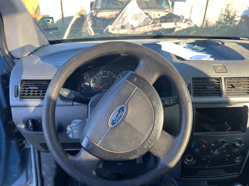 Ford Connect 1.8 tdci, снимка 5 - Автомобили и джипове - 47457960