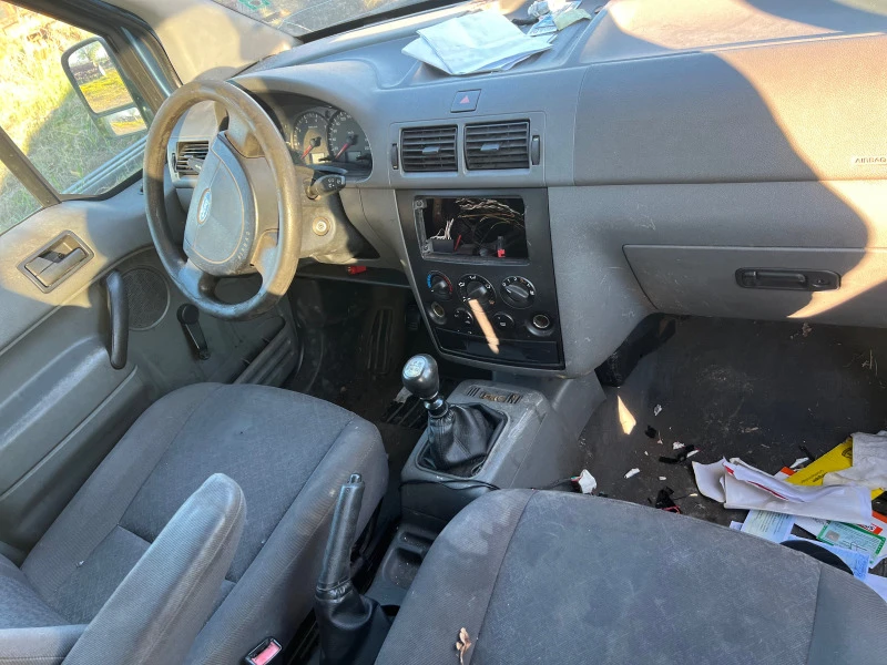 Ford Connect 1.8 tdci, снимка 7 - Автомобили и джипове - 47457960