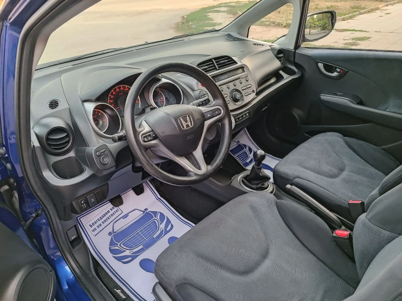 Honda Jazz 1.4i-99кс-РЪЧКА-SPORT, снимка 9 - Автомобили и джипове - 47296733