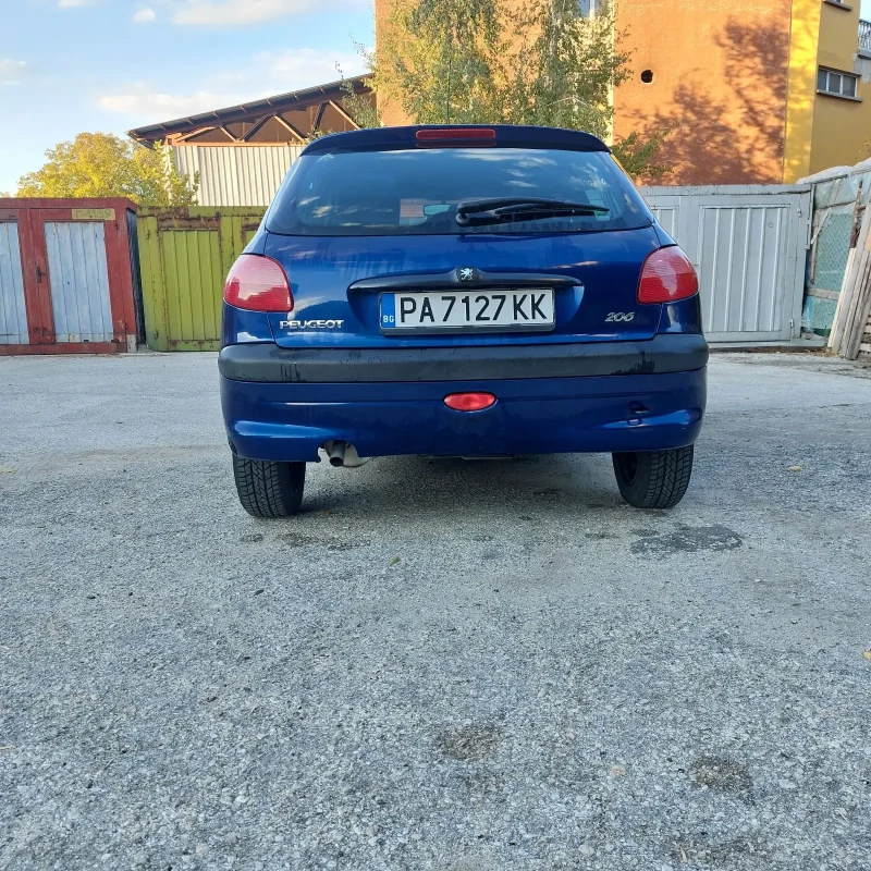 Peugeot 206 1.1, снимка 5 - Автомобили и джипове - 47500625