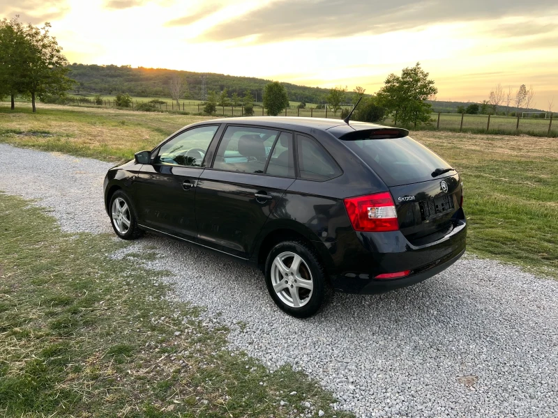 Skoda Rapid, снимка 5 - Автомобили и джипове - 50376785
