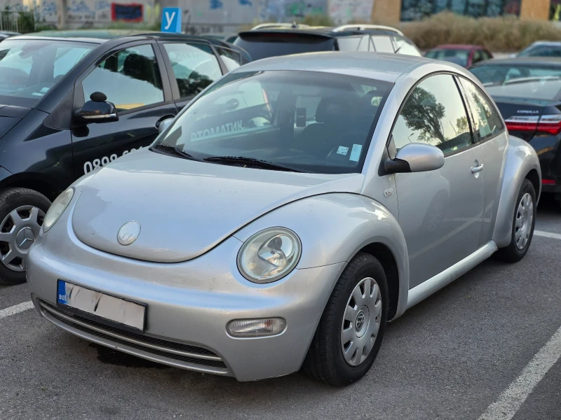 VW New beetle 2.0, снимка 2 - Автомобили и джипове - 50994068