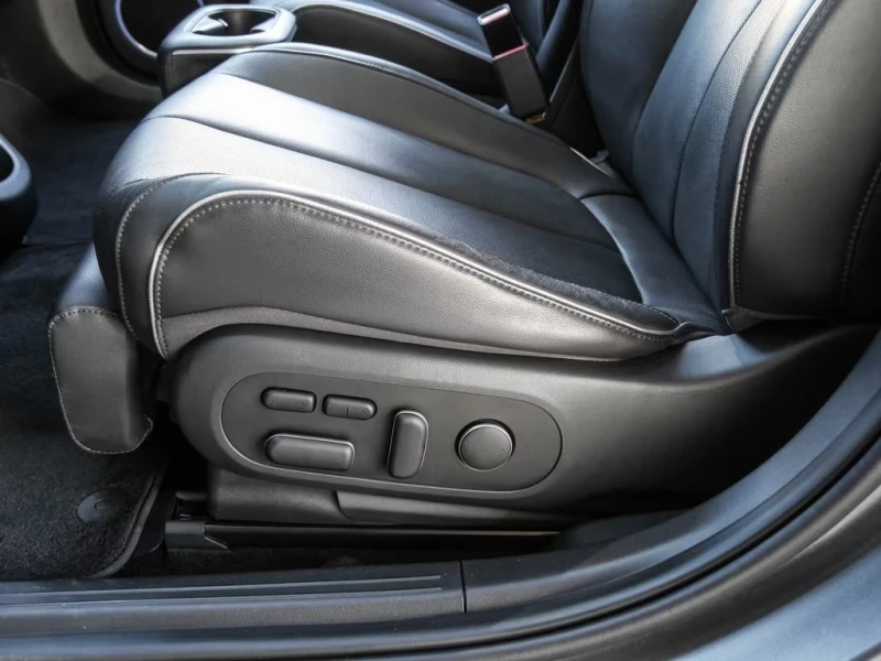 Hyundai Ioniq 325HP/UNIQ/4X4/PANO/360/HUD/BOSE/784v, снимка 11 - Автомобили и джипове - 52236047