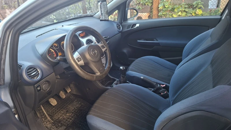 Opel Corsa Corsa D Бензин/фабрична газова уредба, снимка 5 - Автомобили и джипове - 52430800