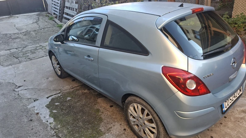 Opel Corsa Corsa D Бензин/фабрична газова уредба, снимка 3 - Автомобили и джипове - 52430800
