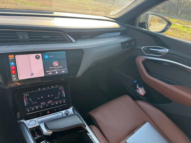 Audi E-Tron 55 quattro, снимка 10 - Автомобили и джипове - 53019542