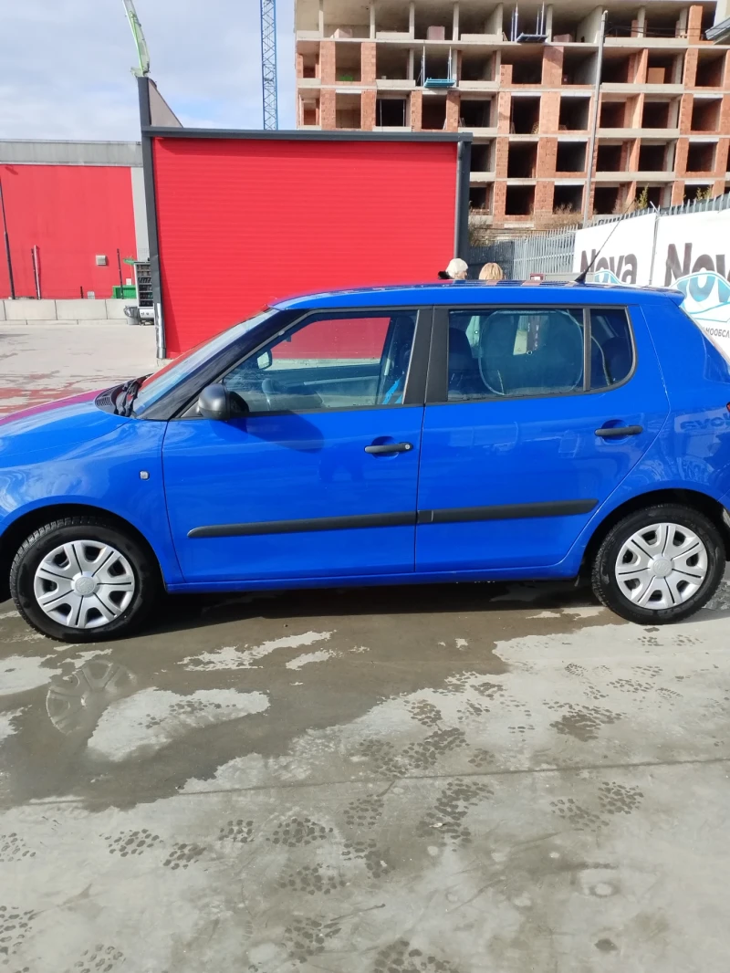 Skoda Fabia, снимка 3 - Автомобили и джипове - 53108846