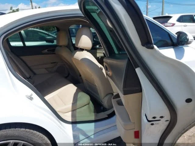 Alfa Romeo Giulia TI RWD | Mobile.bg   11