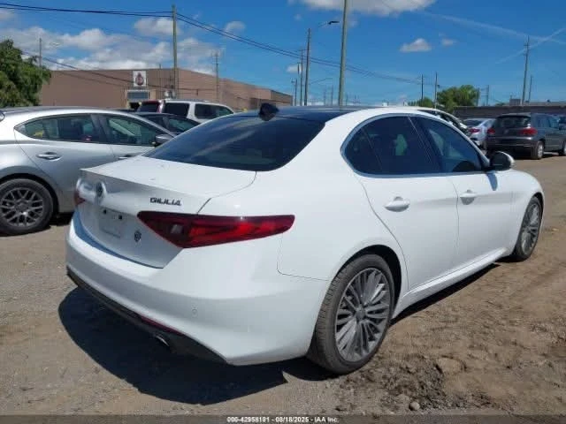 Alfa Romeo Giulia TI RWD - изображение 4