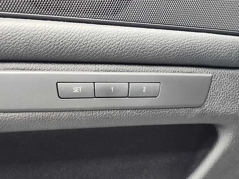 BMW 528 I xDrive - САМО 30% АВАНС, снимка 17 - Автомобили и джипове - 55803167