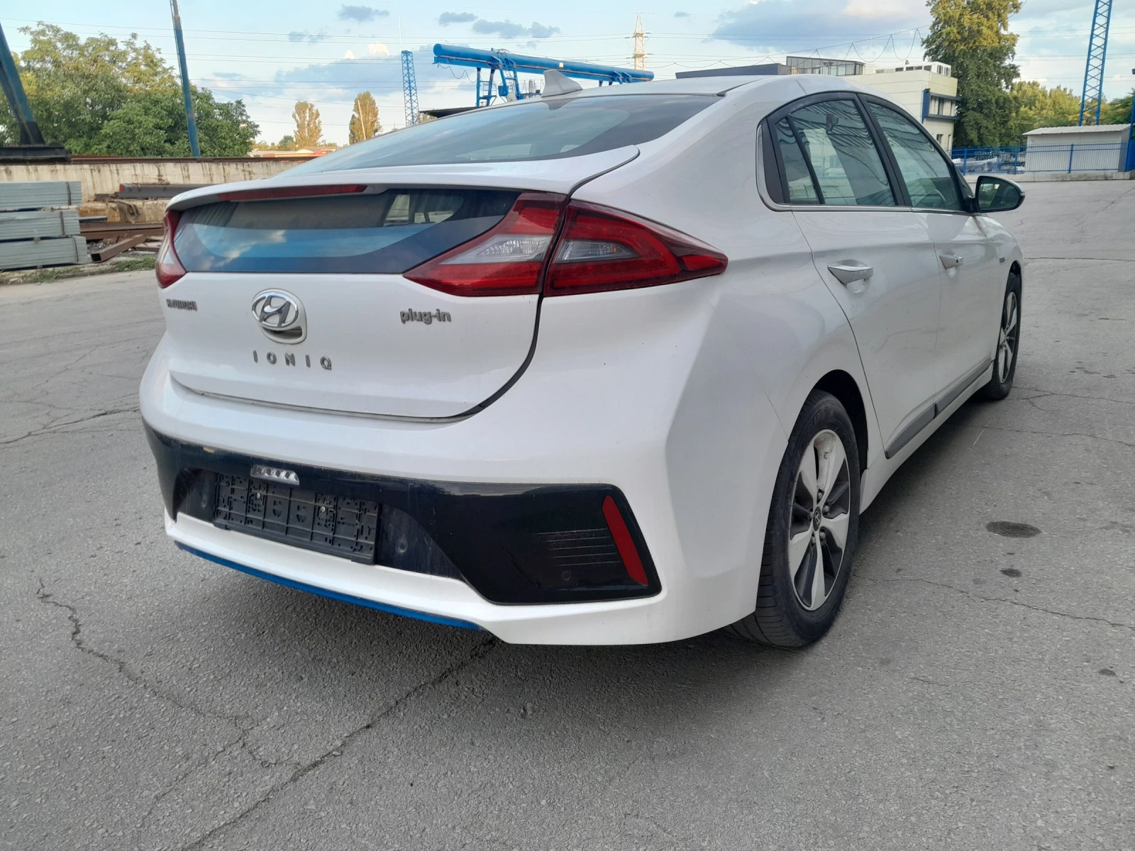 Hyundai Ioniq Premium  - изображение 3