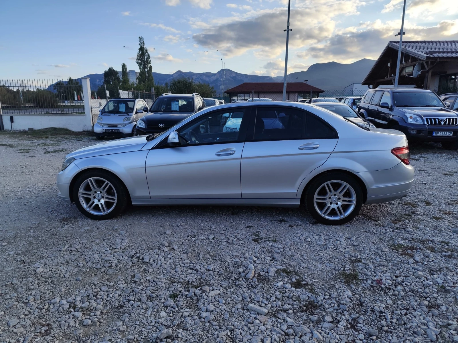 Mercedes-Benz C 200 2.2 дизел - изображение 9