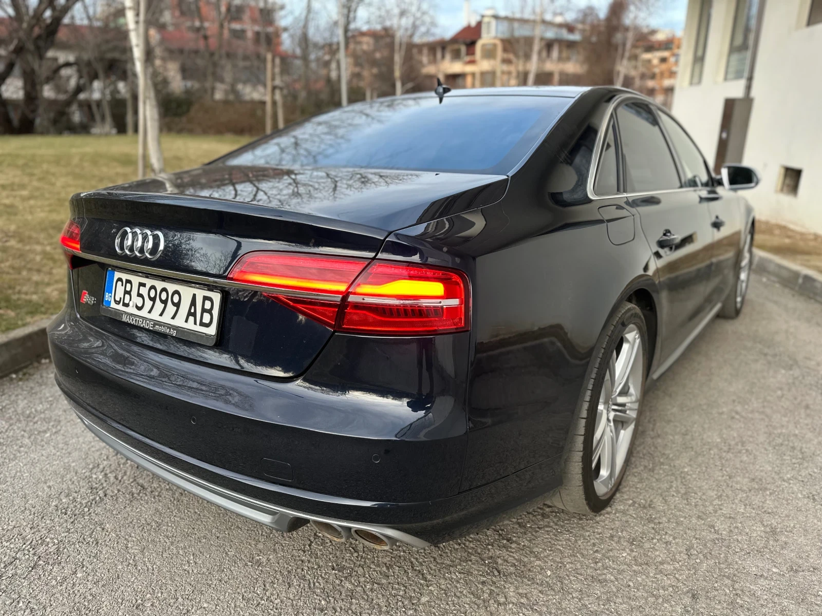 Audi A8 4.2D / MATRIX / TV - изображение 7