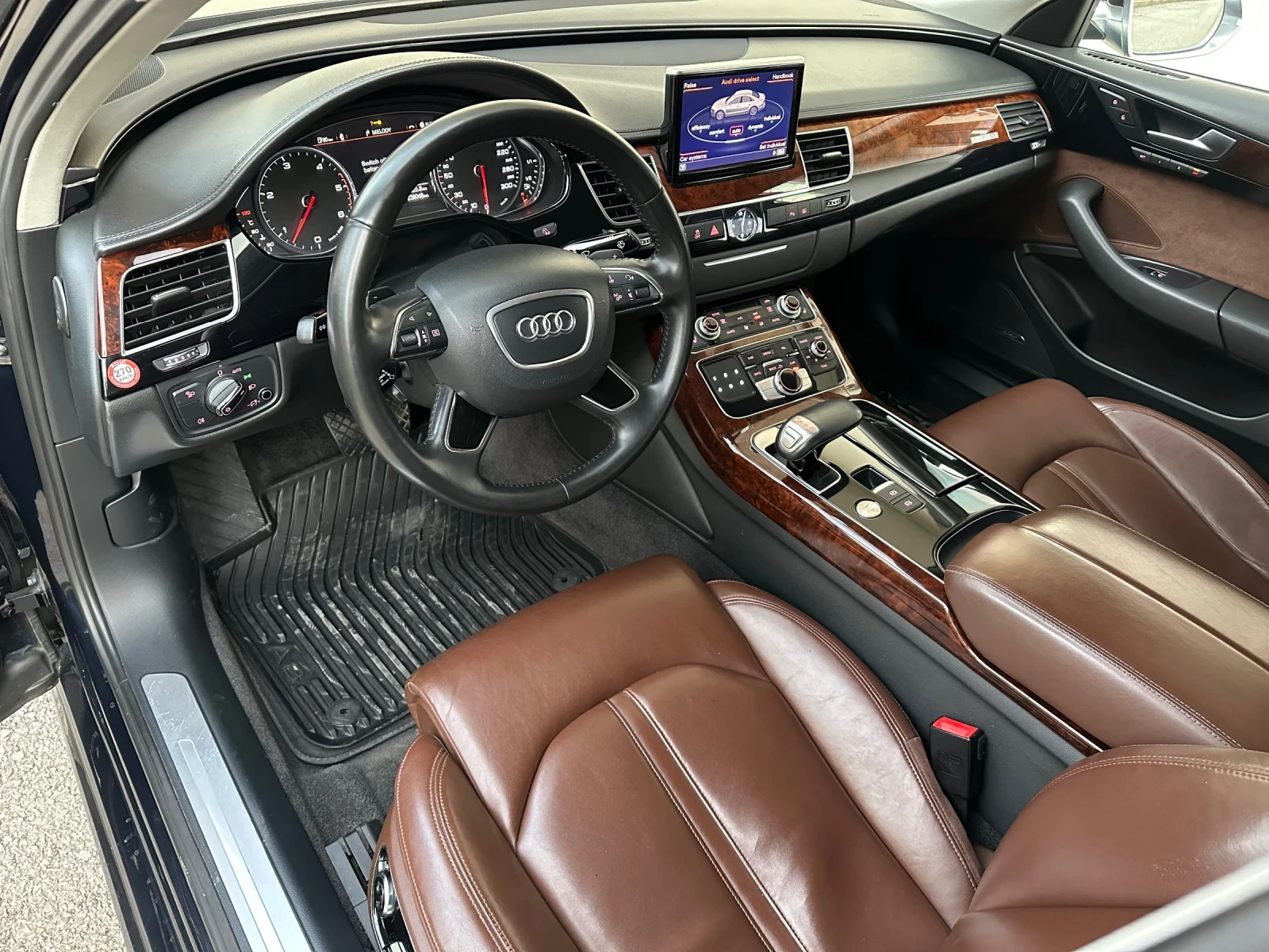 Audi A8 4.2D / MATRIX / TV - изображение 9