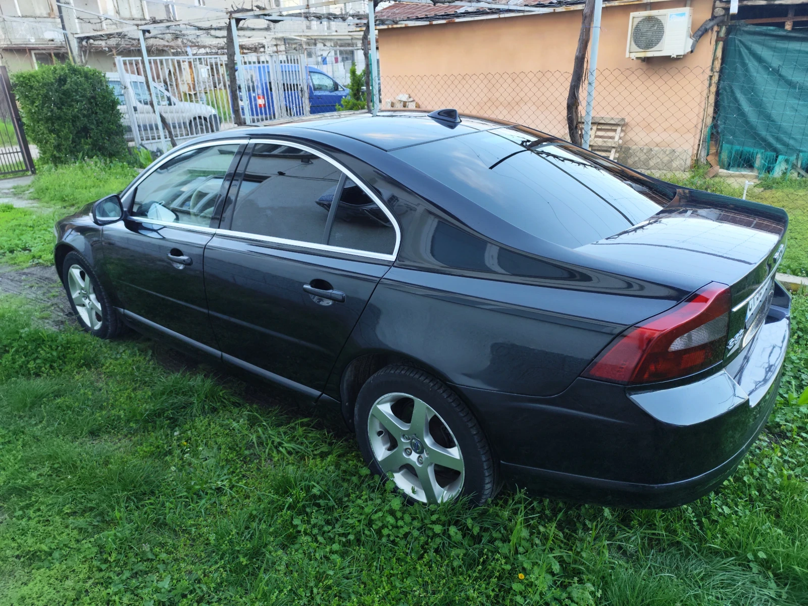 Volvo S80 2.4 D5  - изображение 2