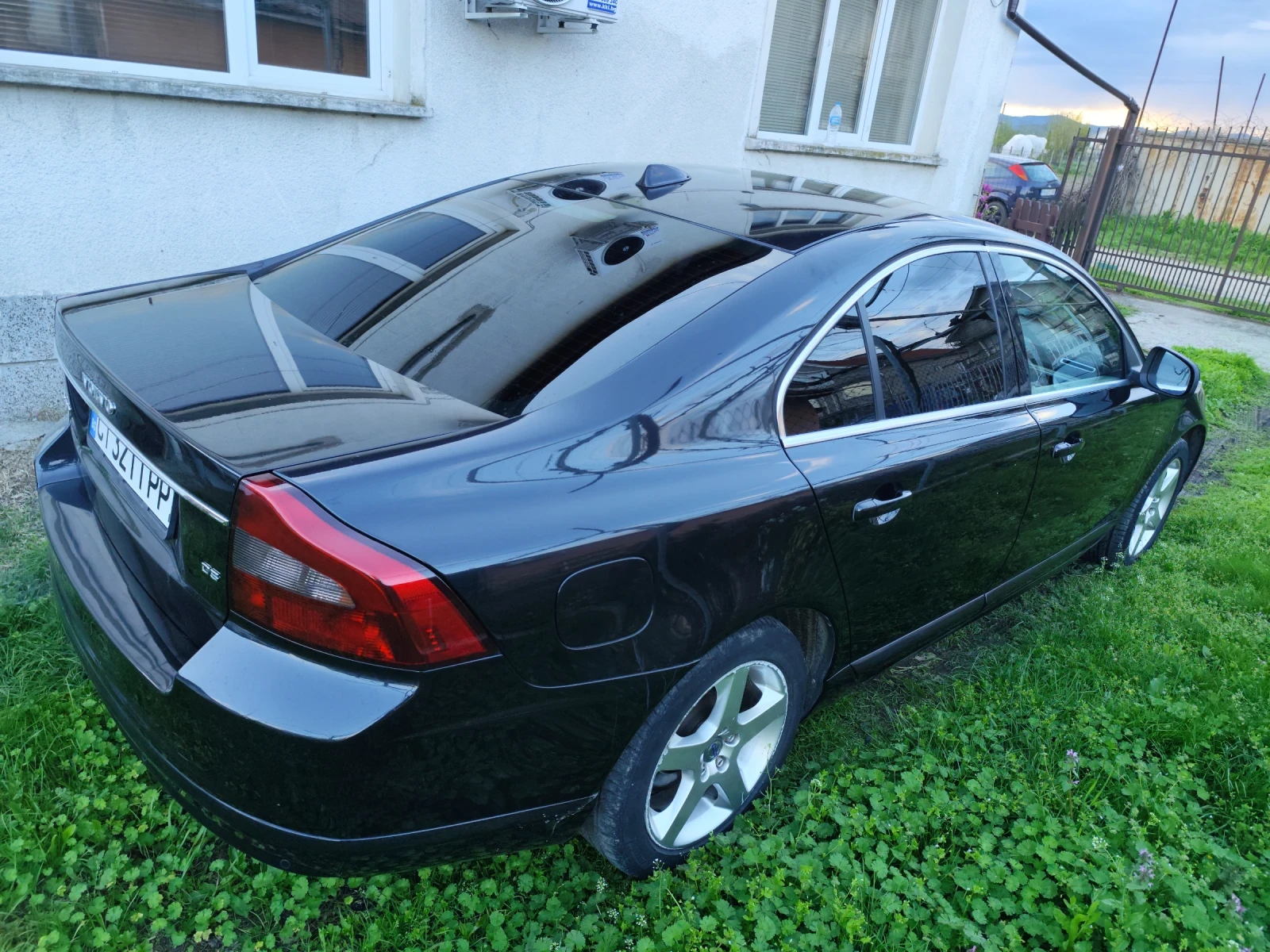 Volvo S80 2.4 D5  - изображение 3