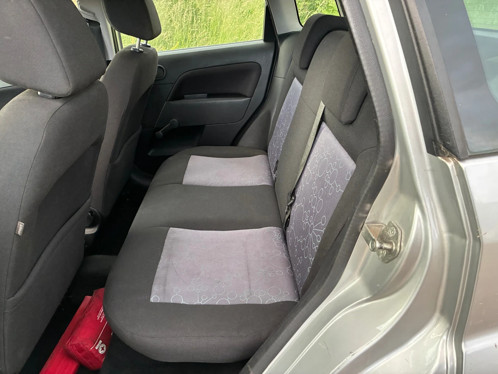 Ford Fiesta  - изображение 7