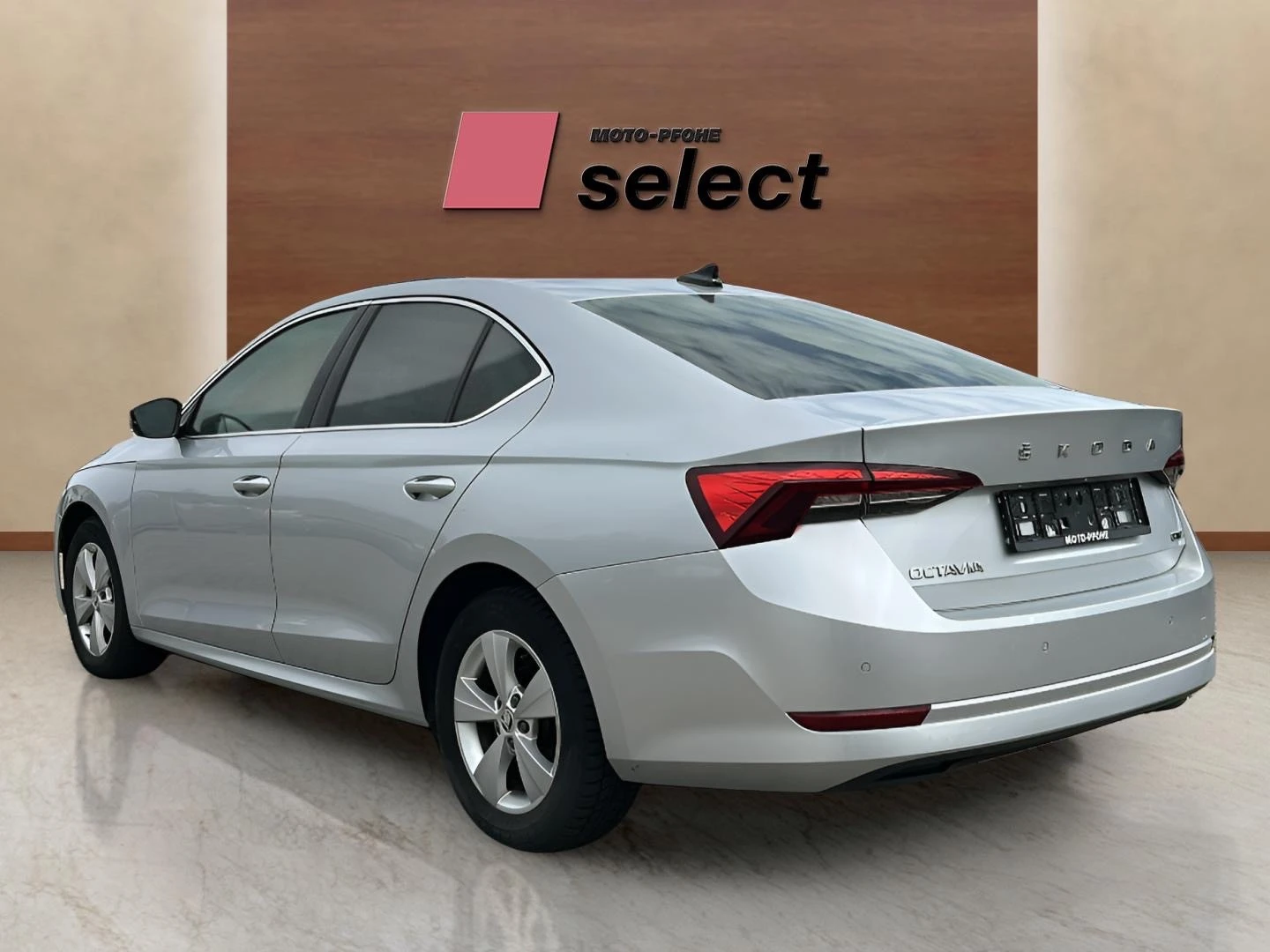 Skoda Octavia 1.5 TSI - изображение 6