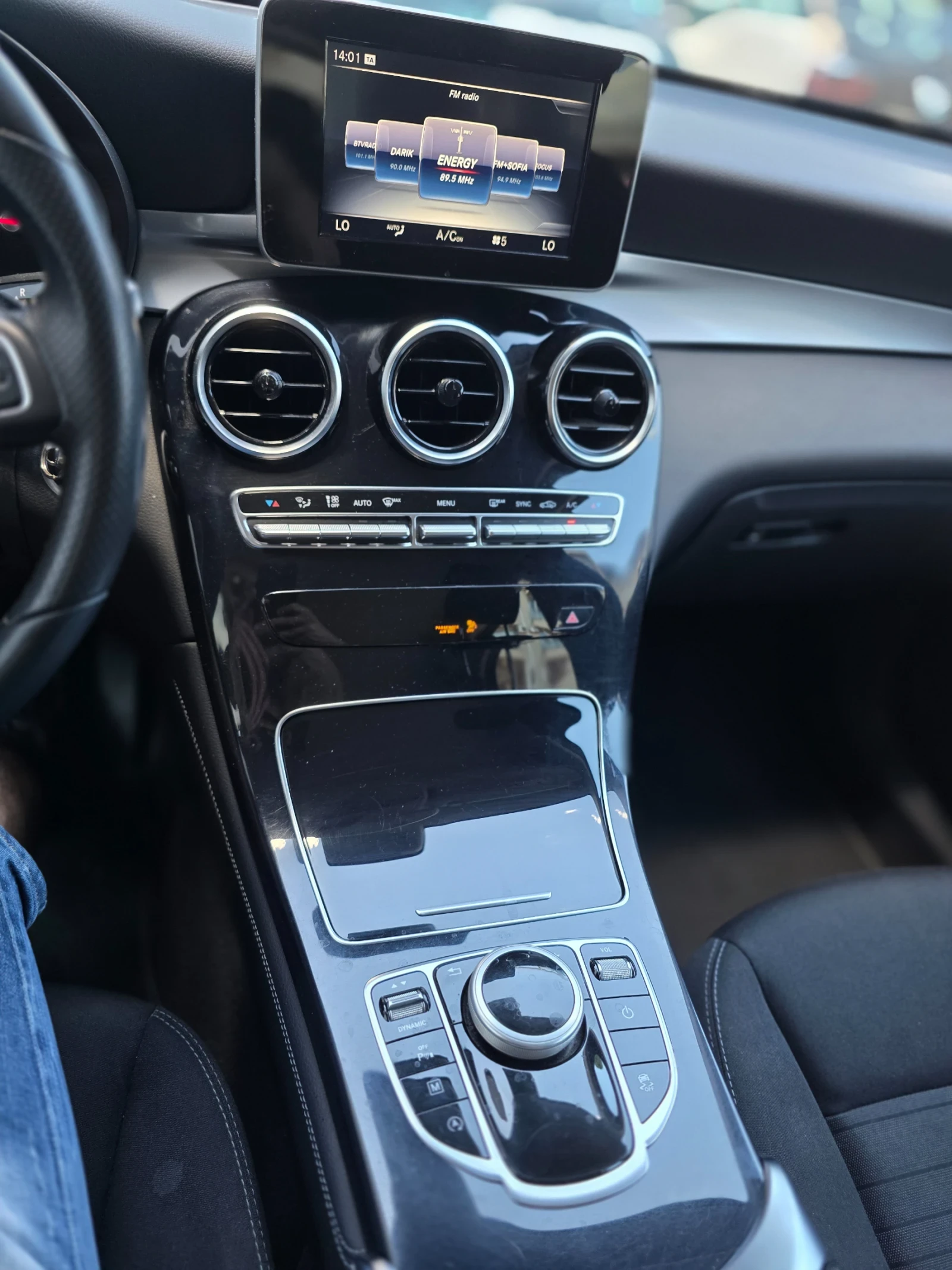 Mercedes-Benz GLC 220 2.0, снимка 14 - Автомобили и джипове - 50994068