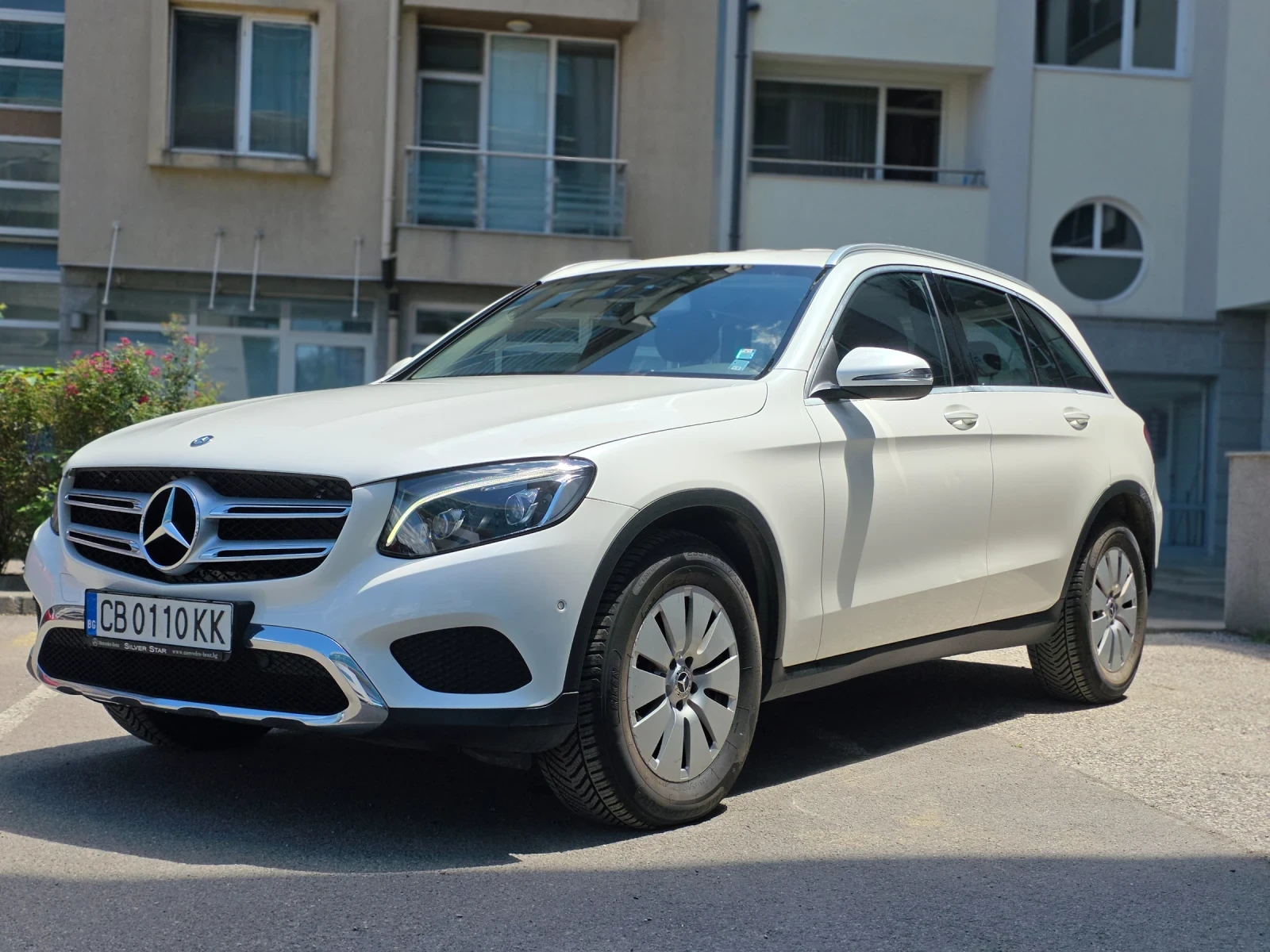 Mercedes-Benz GLC 220 2.0, снимка 3 - Автомобили и джипове - 50994068