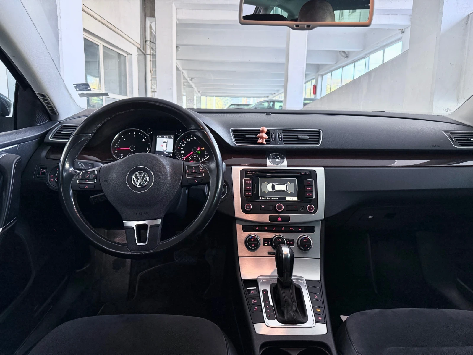 VW Passat 2.0 - изображение 7