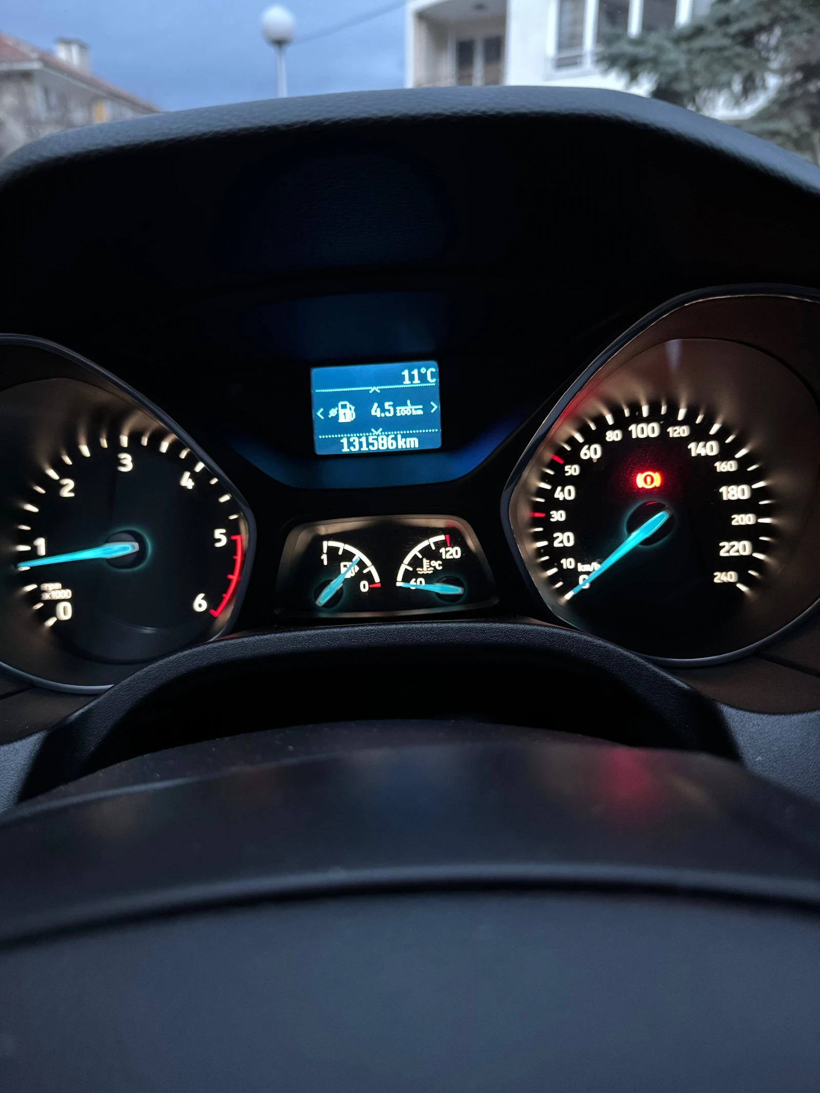 Ford Focus  - изображение 8