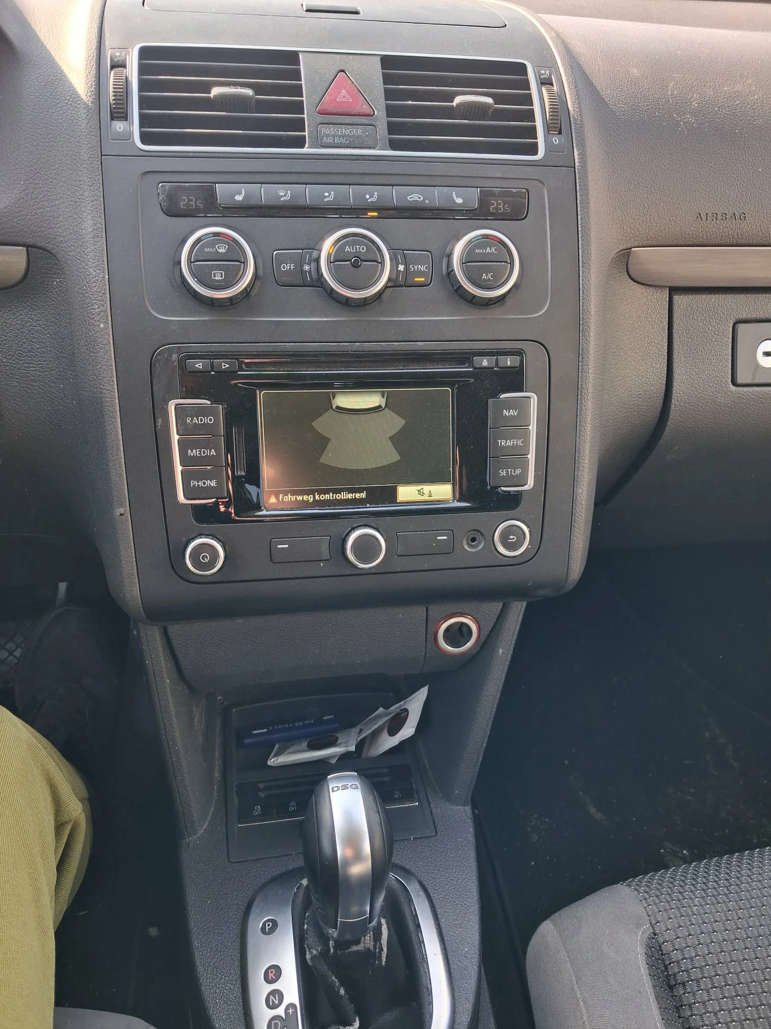 VW Touran, снимка 3 - Автомобили и джипове - 53848823