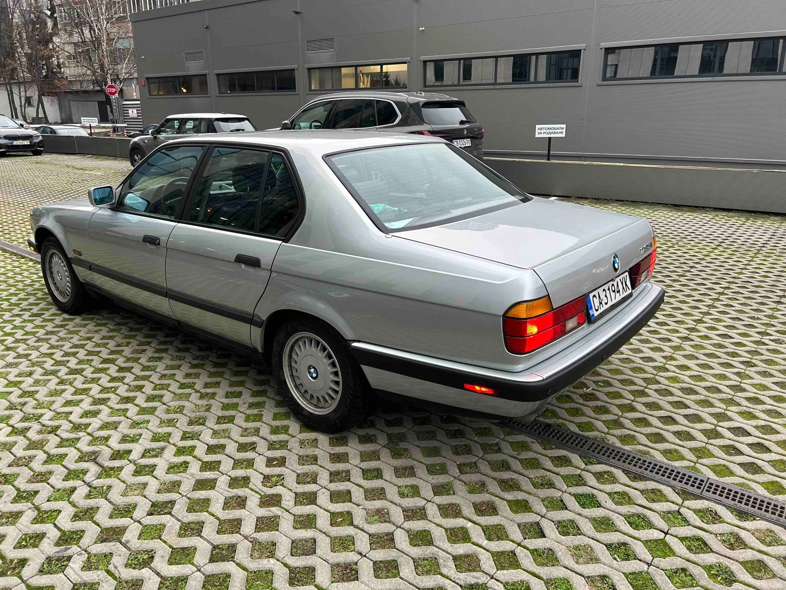 BMW 735, снимка 3 - Автомобили и джипове - 53849324